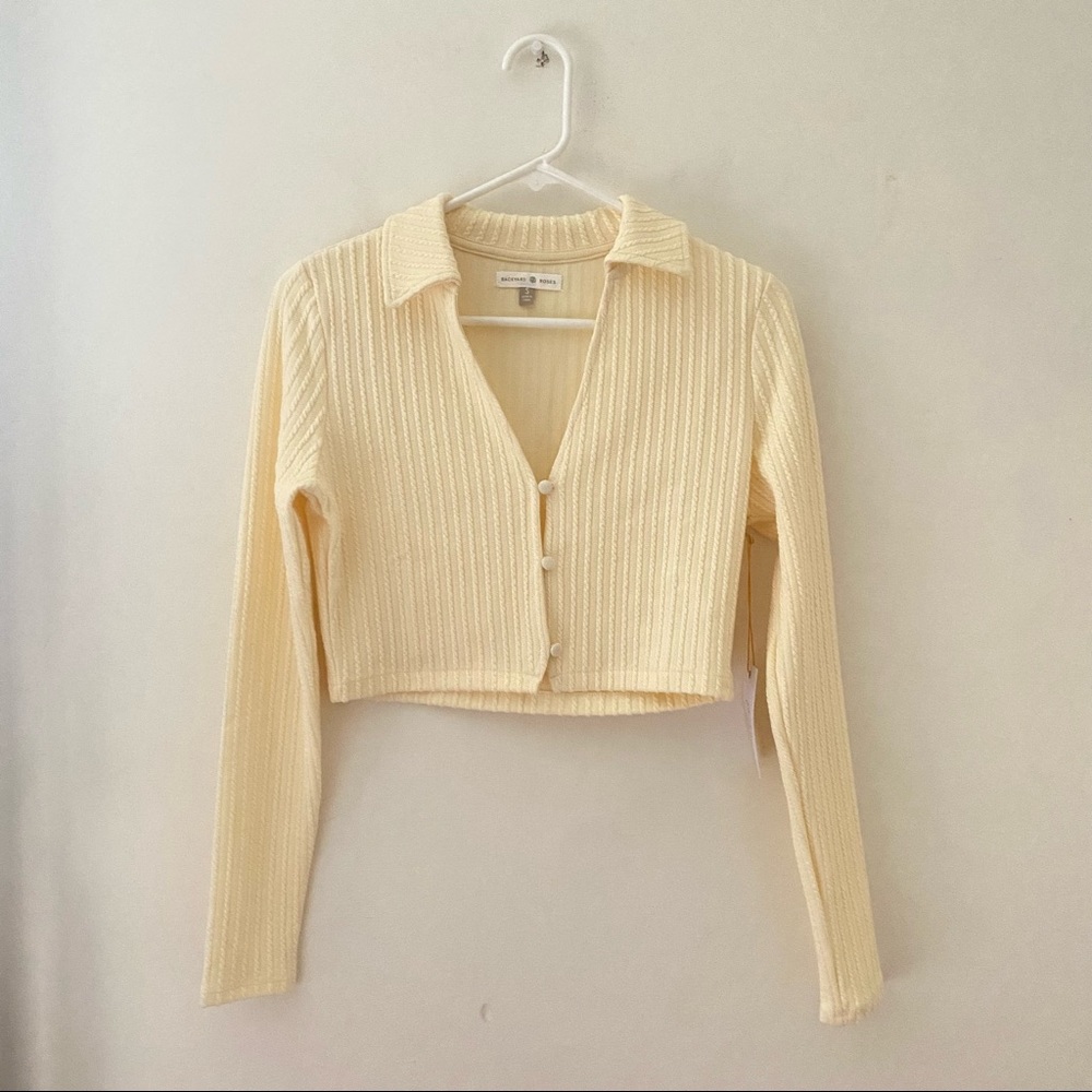 New | Backyard Roses | Collared Crop Knit Cardigan Top Small - Picture 6 of 8